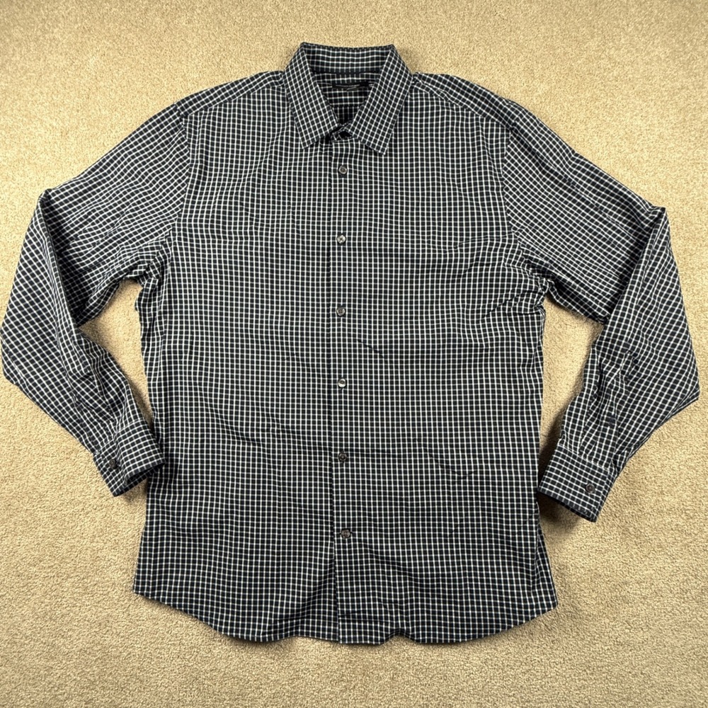 Banana Republic Mens Large Navy Check Wrinkle Resistant Athletic Fit Shirt